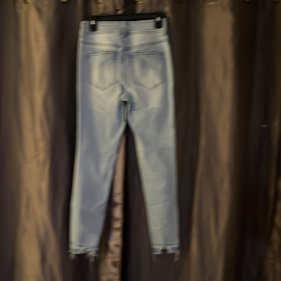 We The Free skinny jeans, frayed legs, size 27 - Picture 4 of 4